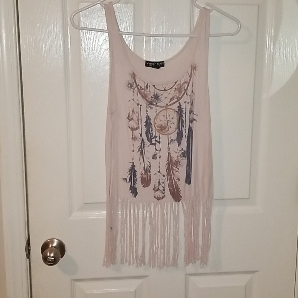 Super cute fringe crop top